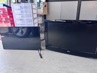 2 tvs 32” LG AND 32” VIZIO buy one get one free