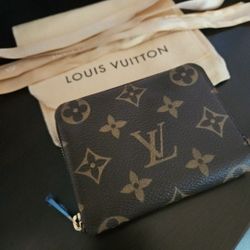 Louis Vuitton Zip Wallet Brand New Never Used 