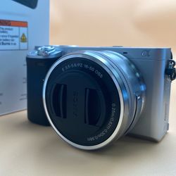 Sony a6400 Kit.  Open box