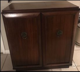 Vintage Magnavox Record Player Table  39 and 3/4" tall, 35 1/2" wide, 19 and three-quarter" in depth