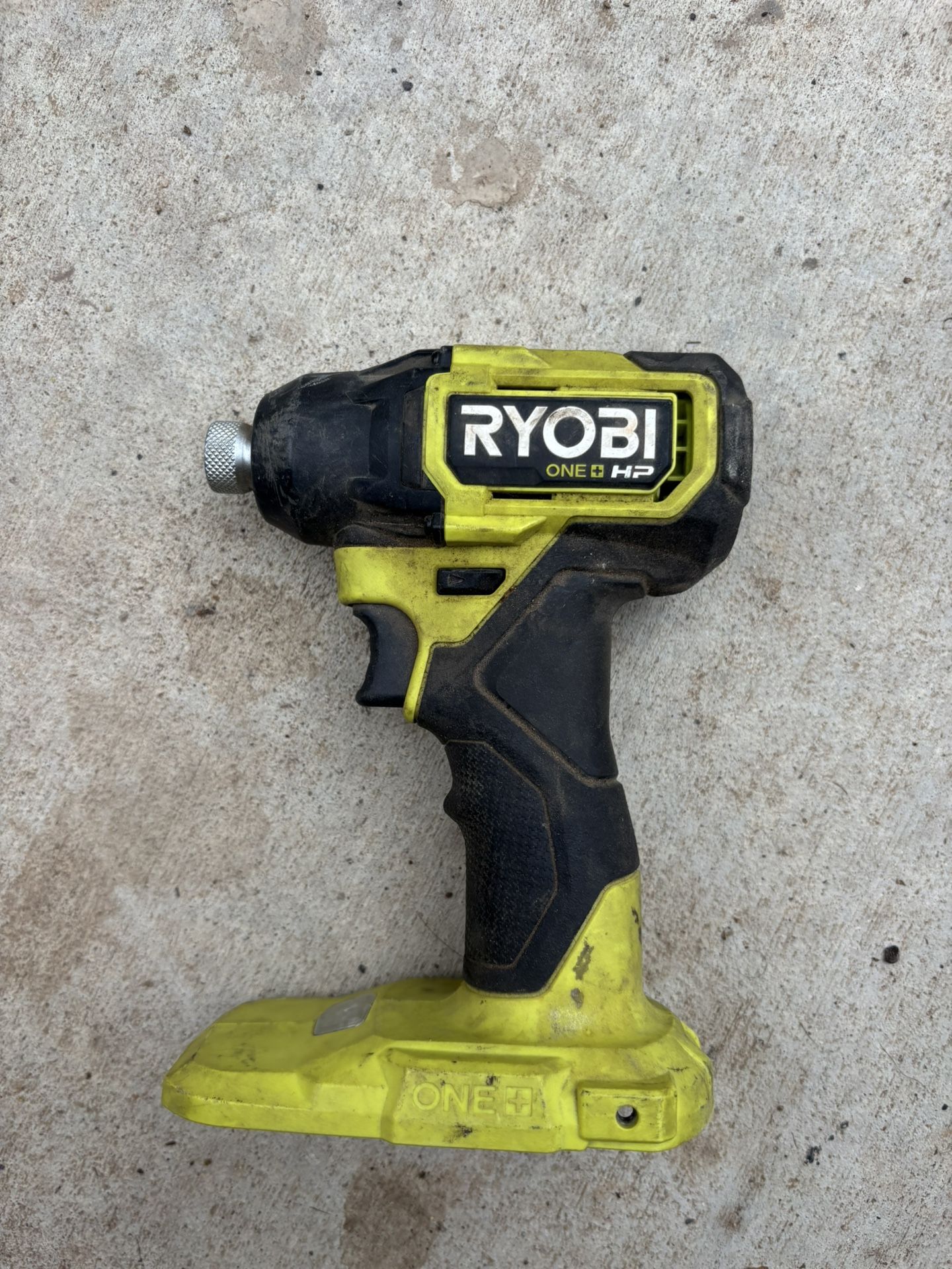 RYOBI IMPACT DRILL