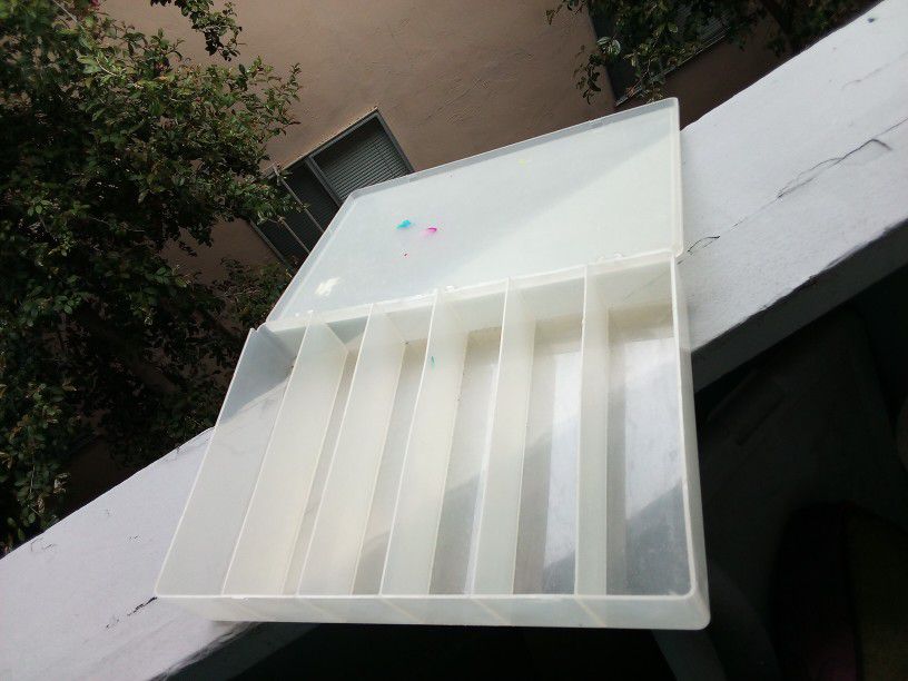 Plastic Box With Top And Individual Compartments Dividers Section Multi Use Container White