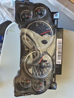 2007 Chevrolet Tahoe cluster