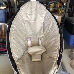 4 Moms MamaRoo Baby Swing