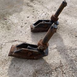 Skid Shoe For Plowing