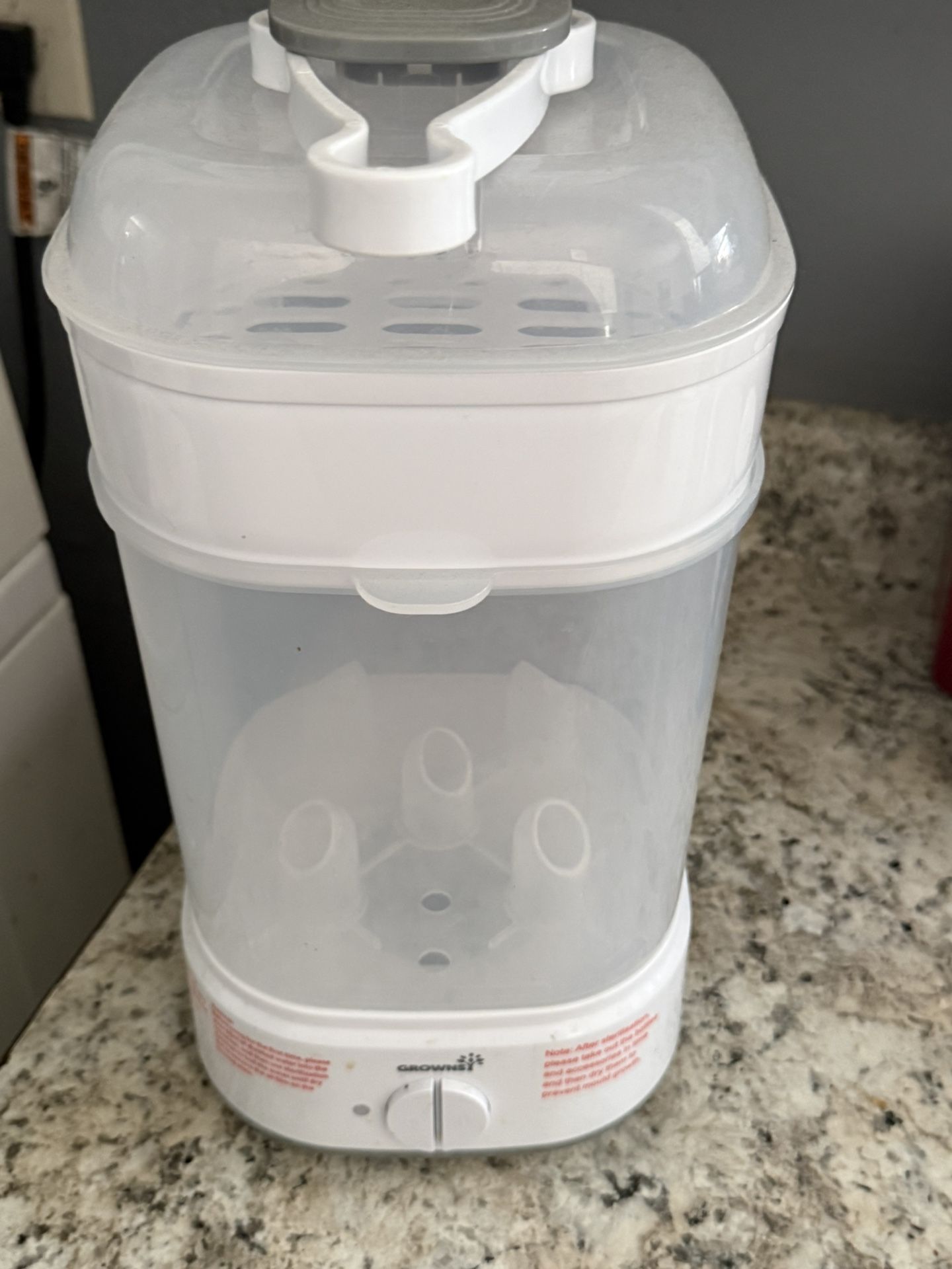 Grownsy baby bottle sterilizer