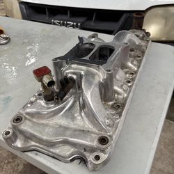 Small block Ford intake manifold