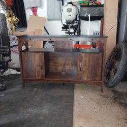 Sideboard Table