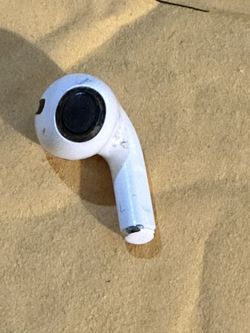 AirPod Pro 4th Gen Left Only. 