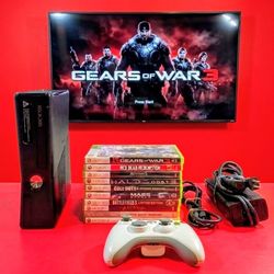 Microsoft Xbox 360 slim with 1 controller 10 games power supply