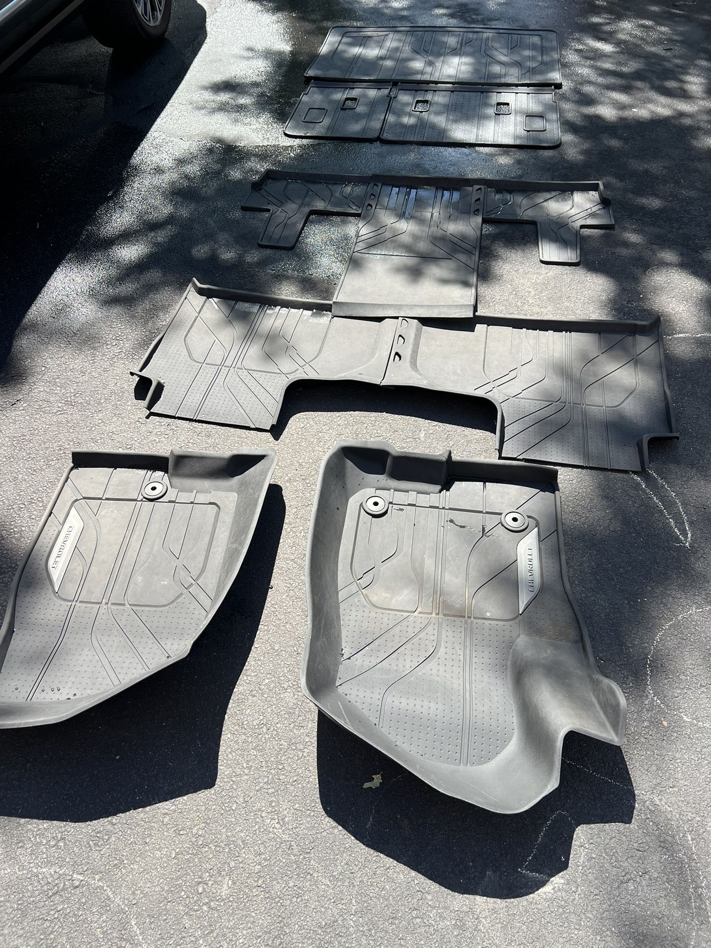 2021-2025 Chevrolet Suburban Floor Mats