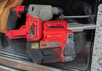 Milwaukee Rotary Hammer with Hammer-Vac Dust Extractor