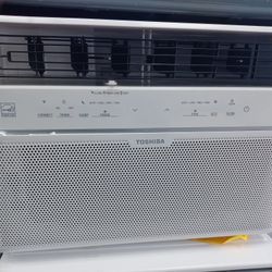 12000btu Windows Ac By Toshiba WiFi Smart.  Complete Set New In Box With Warranty 