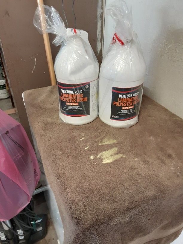 LAMINATING POLYESTER RESIN, 2 EACH, GALLON SIZE