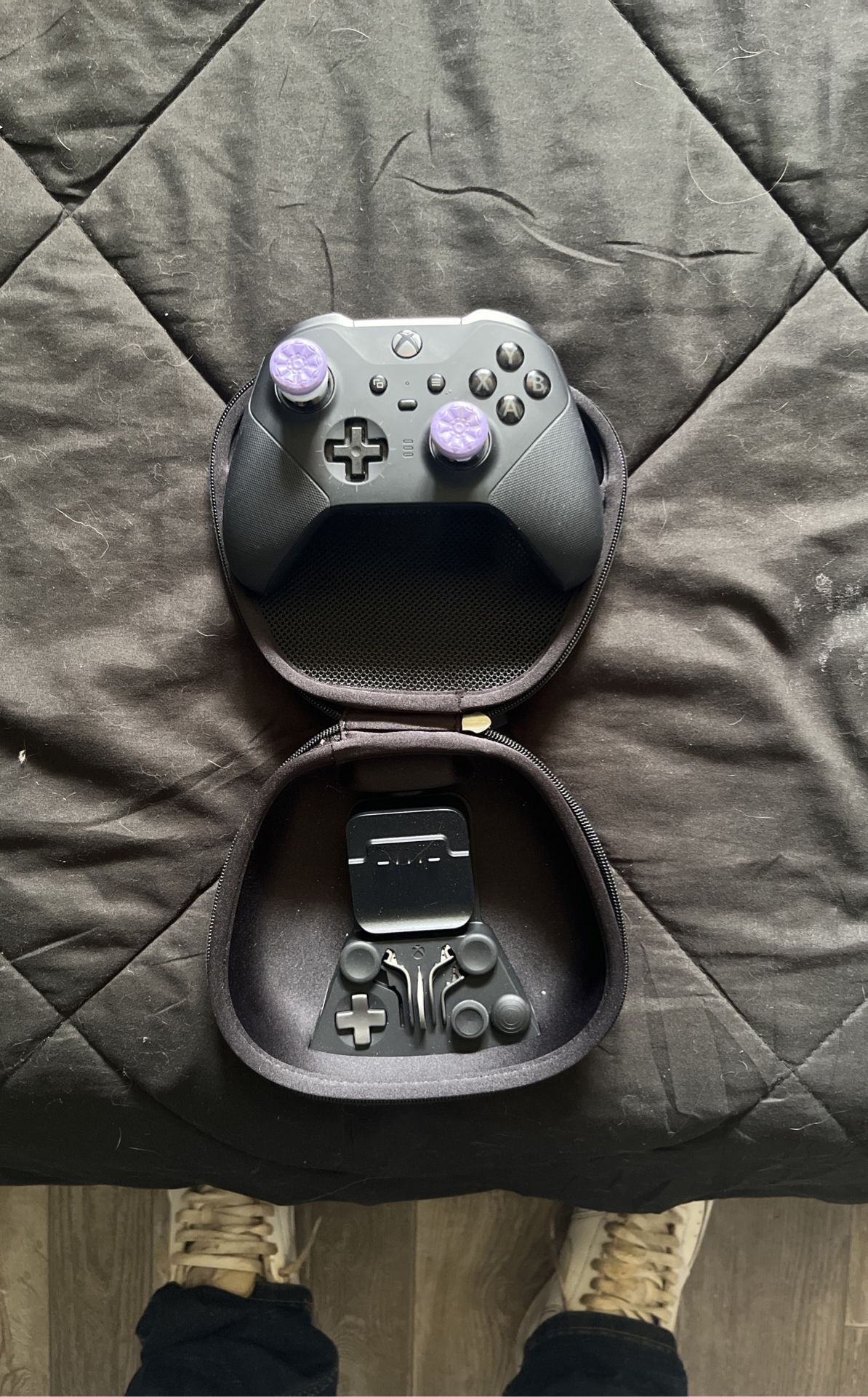 Xbox Elite Controller Series 2 With All Accessories 