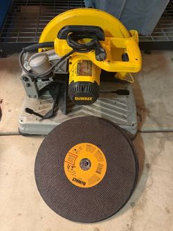 DeWalt 14” Heavy-Duty Chop Saw + 4 BRAND NEW Blades