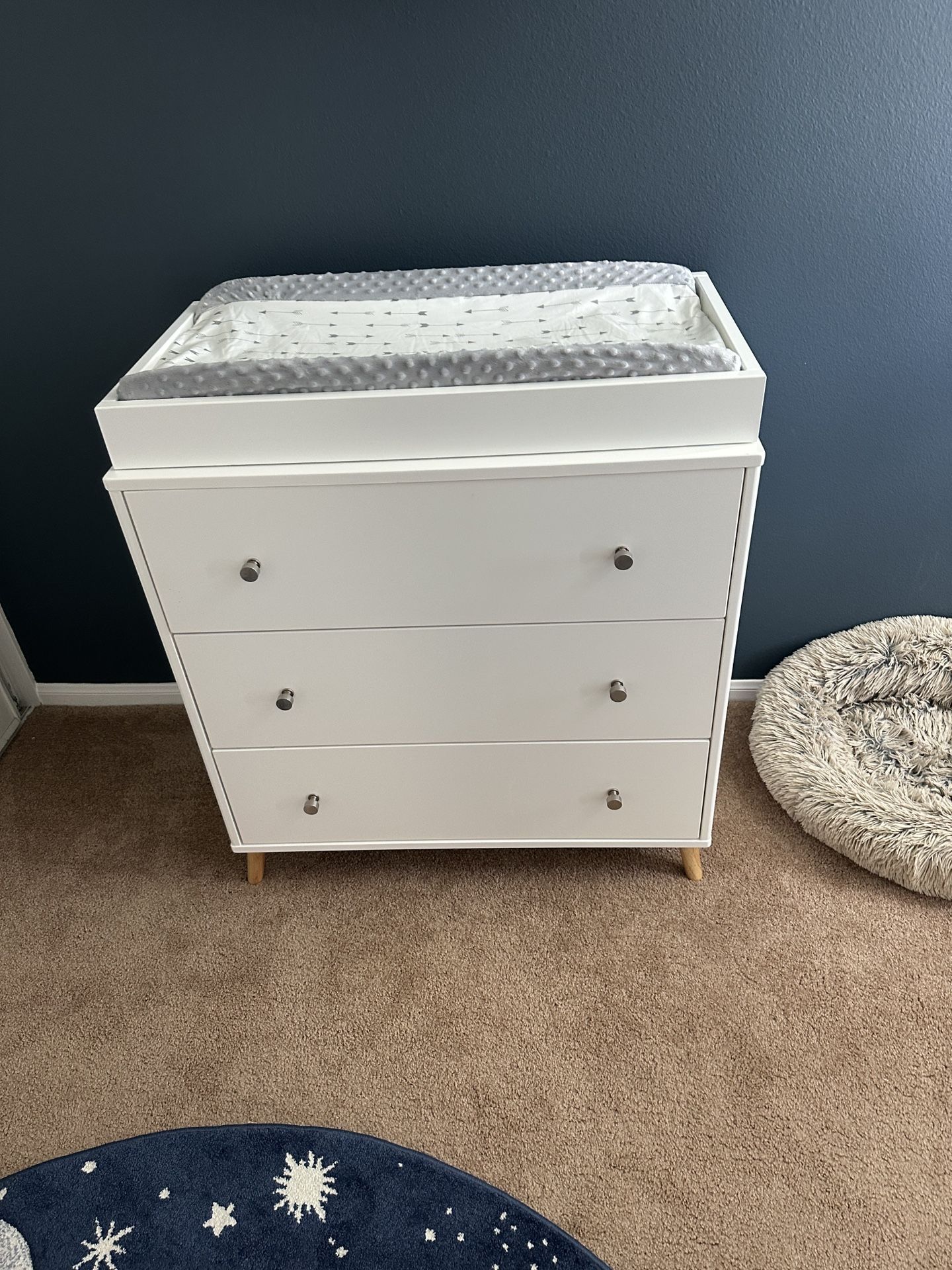3-Drawer Dresser And Changing Pad