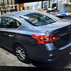 PARTS FOR Nissan Sentra Doors Trunk