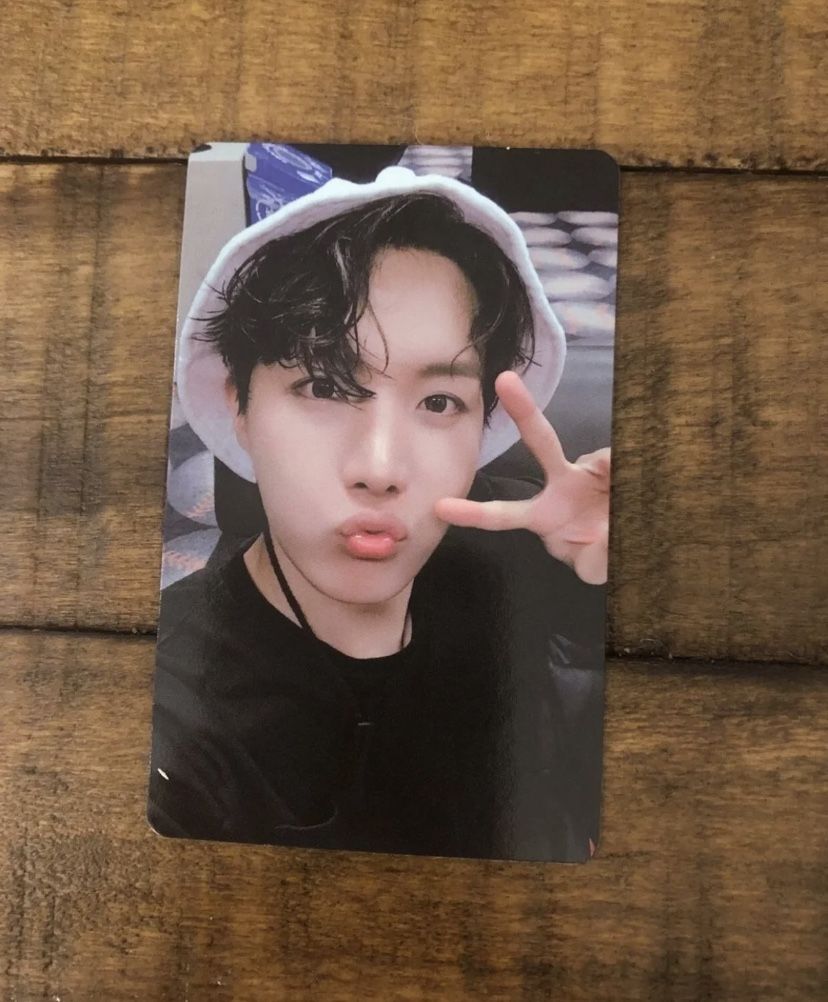 BTS NEW YORK DVD! COMES WITH HOBI PC