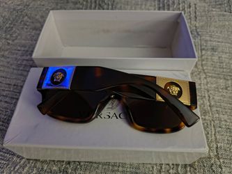 Versace glasses 🤓
