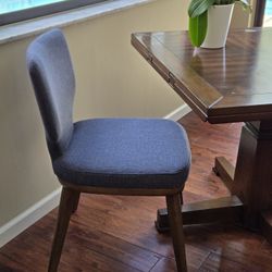set of 4 dining chairs