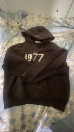 Essentials 1977 (size s)
