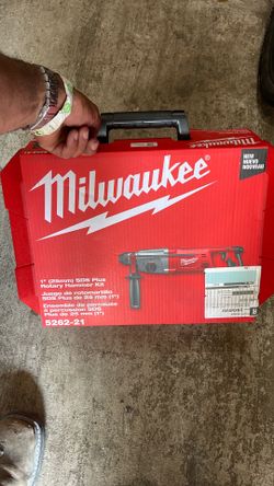 Milwaukee SDS DRILL
