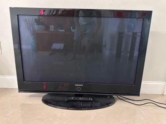 Samsung 42” Plasma HDTV with Remote – HP-T4264 – HDMI