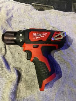 Milwaukee M12 drill