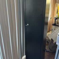Electronic Gun Security Cabinet