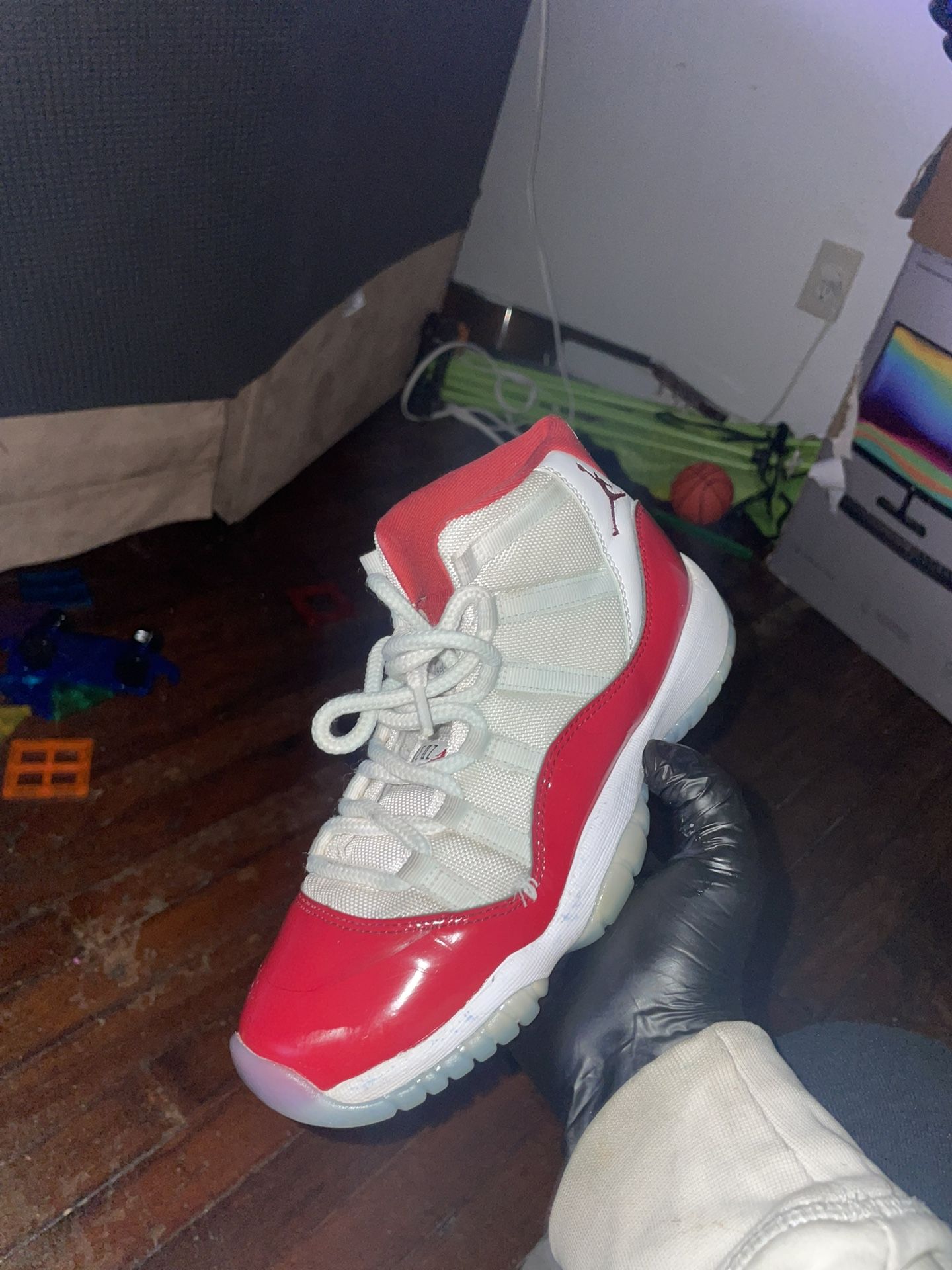 Jordan 11 Retro Cheries
