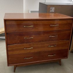 4 Drawer Dresser