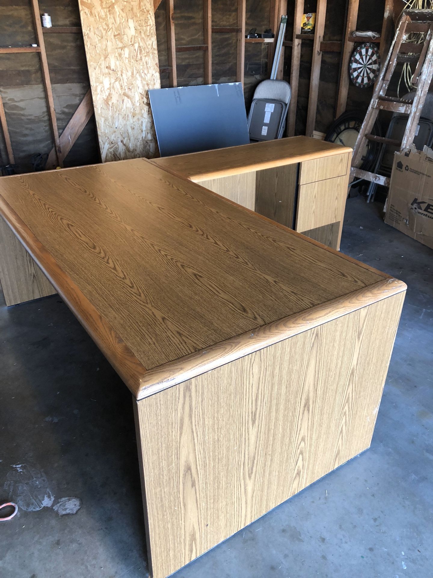 Free solid wood desk