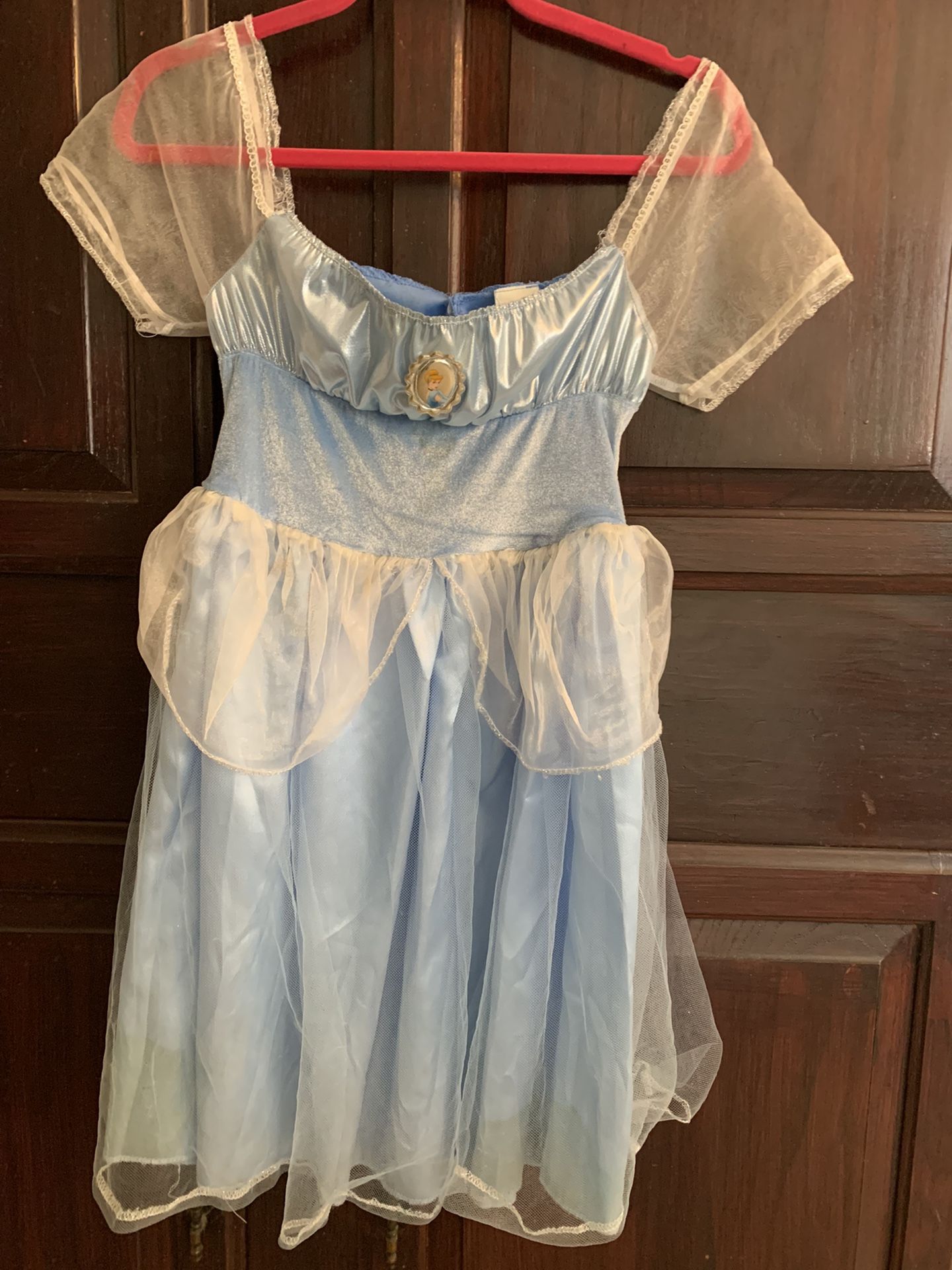Cinderella costume size 7-8 Used