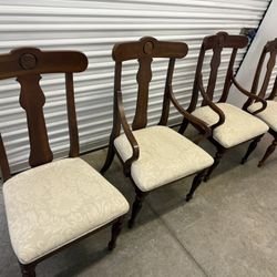 Ethan Allen Livingston Dining Room Chairs 2 Armchairs, 2 Side Chairs