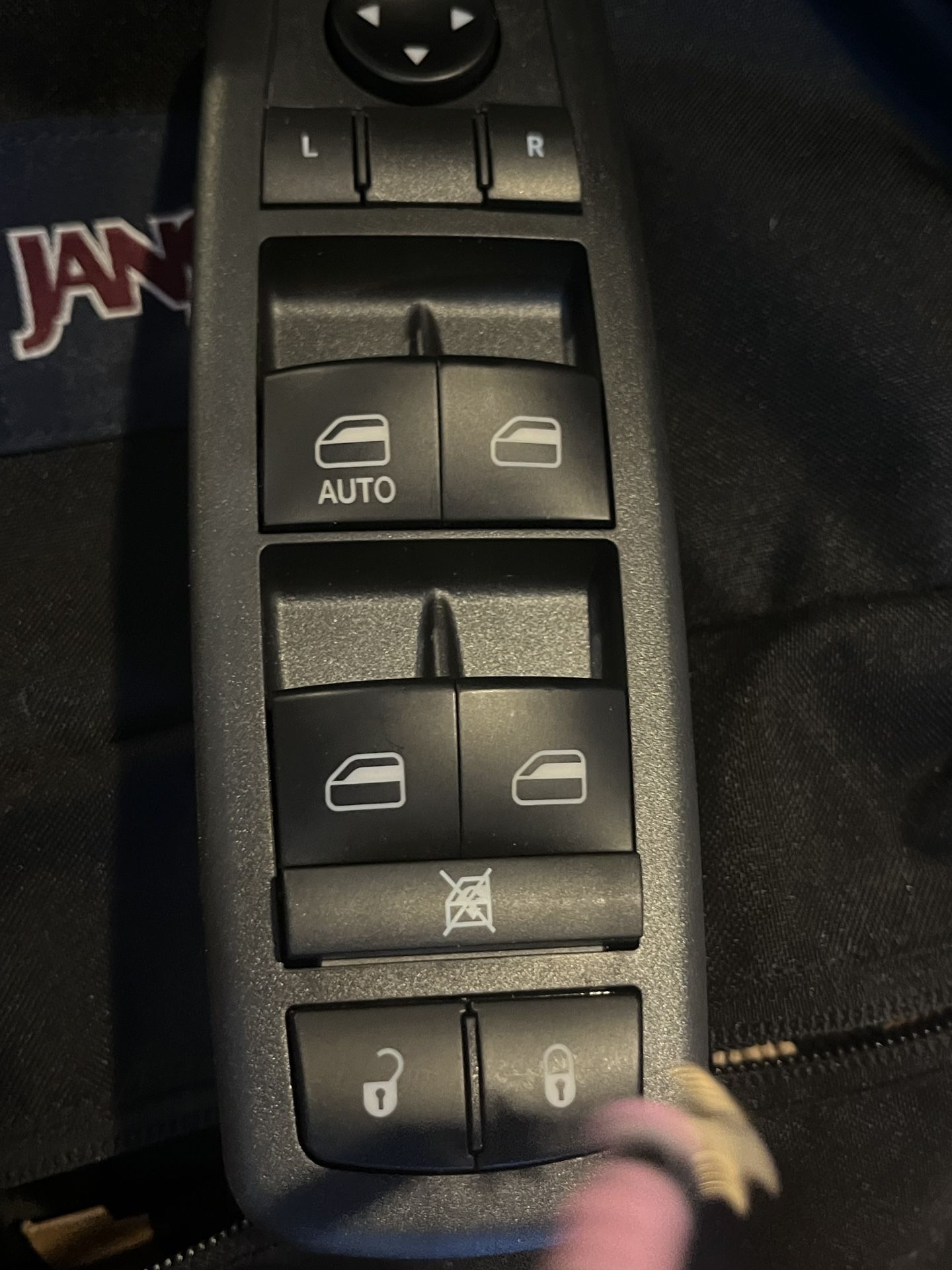 POWER WINDOWS SWITCH