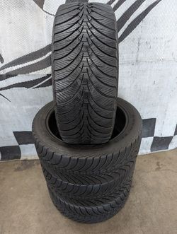 235/45r18 Goodyear Ultra-Grip Ice WRT studless winter snow tires