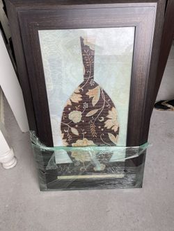 2 Identical Picture Frames