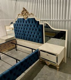 French Provincial Royal Blue White Gold Mirrored Nightstands Basically New Negotiable
