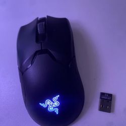 Razer Viper Ultimate (Black) – Great Condition, USB Dongle only, No dock