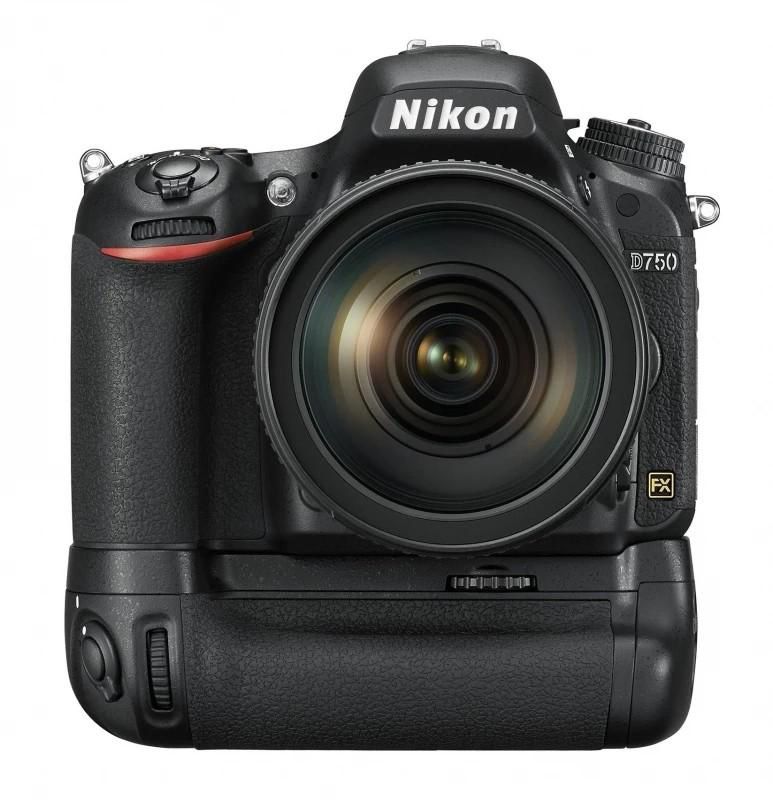 Exclusive Sale: Nikon MB-D16 Battery Grip