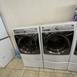 Kenmore Elite Front Load Washer And Electric Dryer