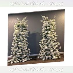 Dreamy Wedding Styling With Beautiful Flower Arrangements traditional guess