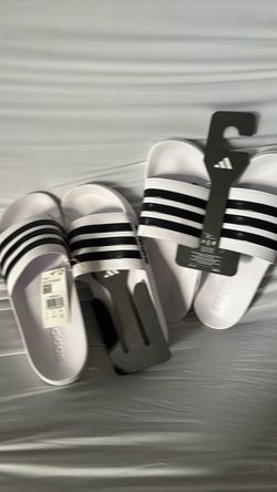 NEW ADIDAS SLIDES SIZE 11