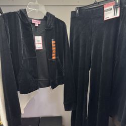 “Juicy Couture” Velour Tracksuit sz Medium