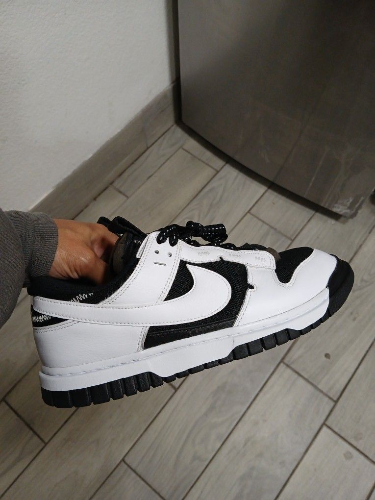 Nike Dunk Jumbo Reverse Panda