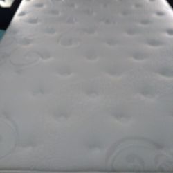 Like New Mattress