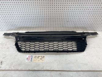 2013 2015 HONDA ACCORD SEDAN FRONT BUMPER LOWER GRILLE OEM