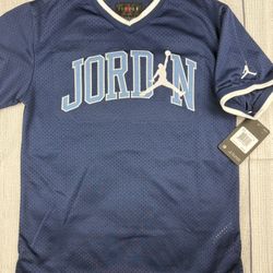 Jordan Brand Mesh Jersey Shirt Boys Sz Medium 