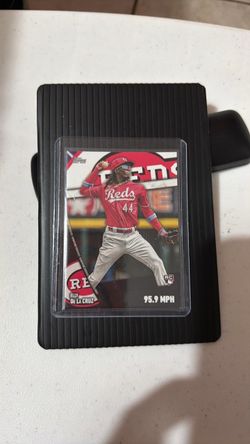 Elly De La Cruz Topps Rookie Baseball Card